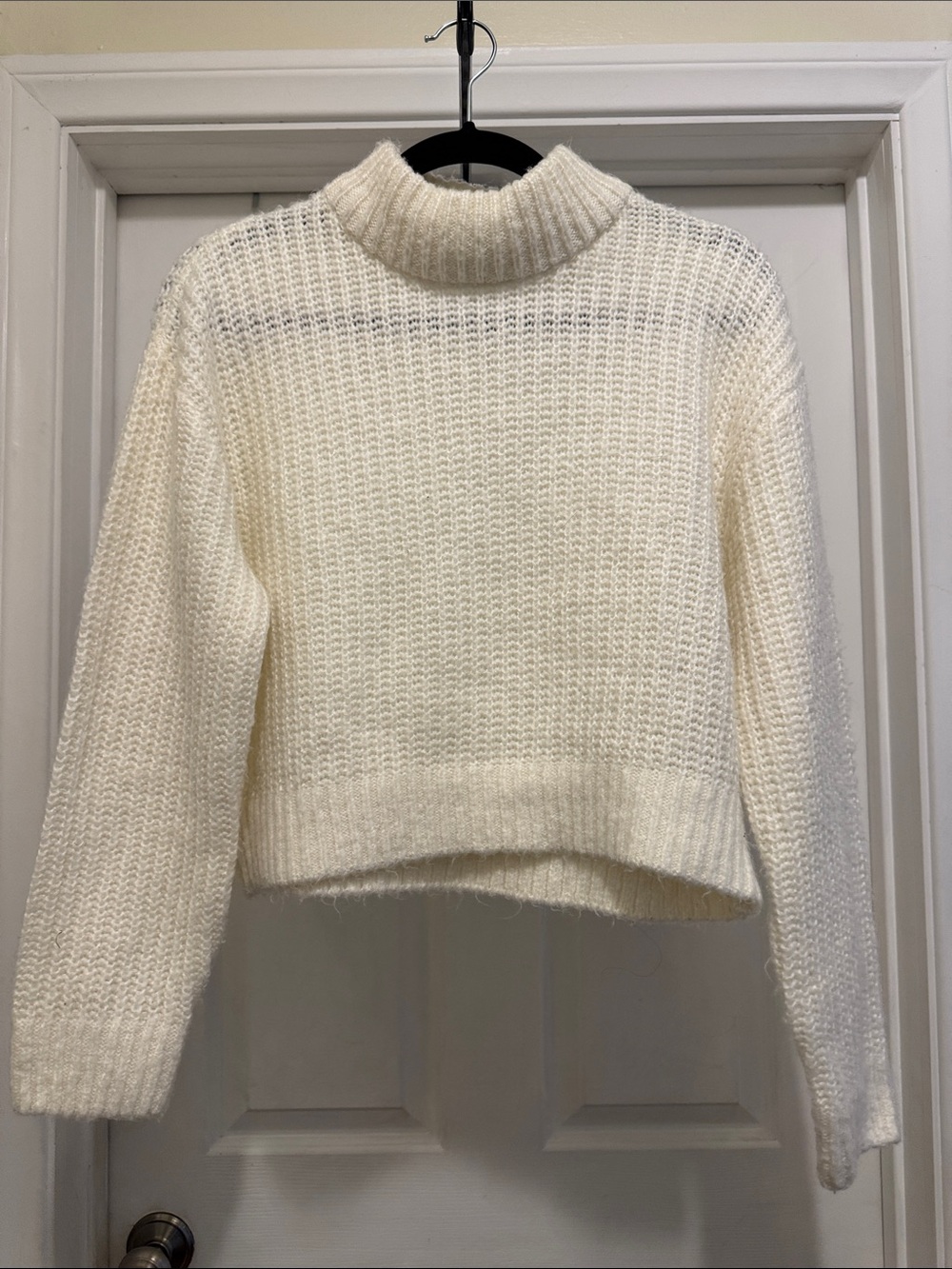 Divided Cream Cropped Turtleneck Sweater
